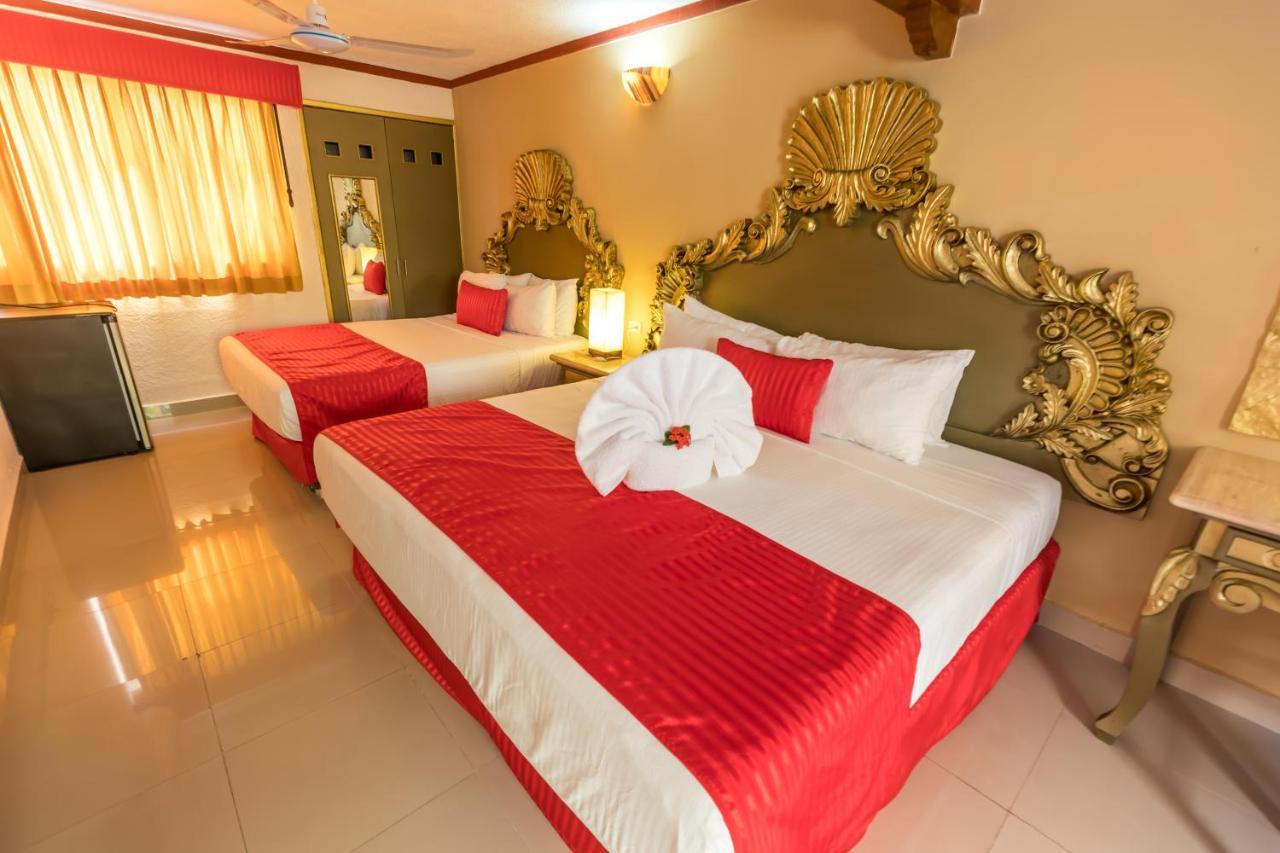 Hotel Las Golondrinas Playa del Carmen Exteriör bild