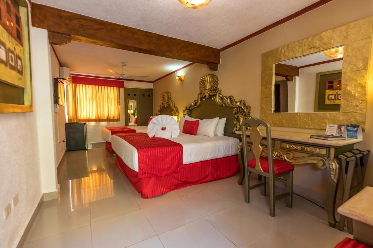 Hotel Las Golondrinas Playa del Carmen Exteriör bild