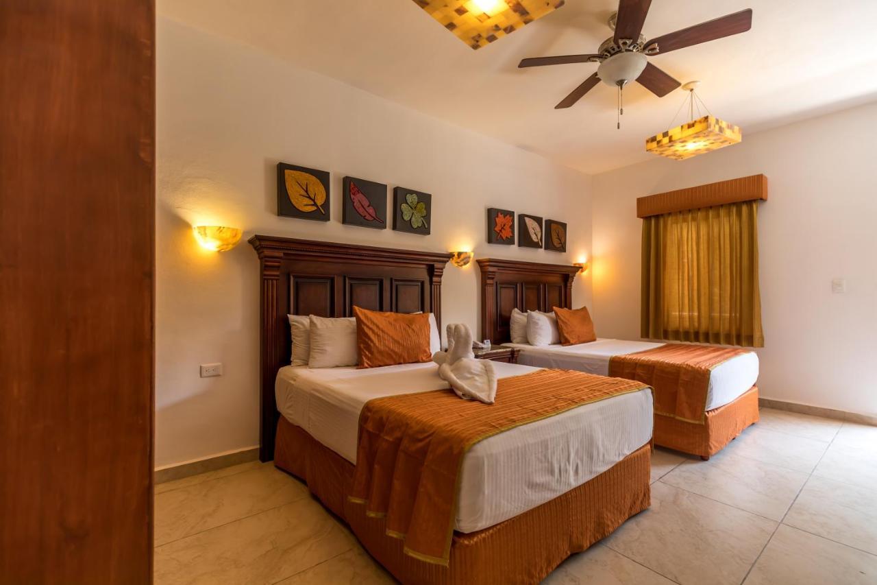 Hotel Las Golondrinas Playa del Carmen Exteriör bild